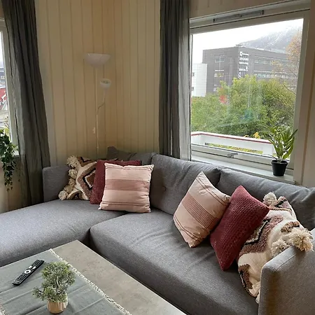 Centrally Located With 2 Bedrooms And Free Parking