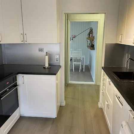 Centrally Located With 2 Bedrooms And Free Parking