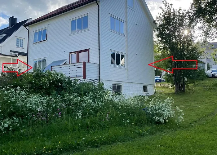 Centrally Located With 2 Bedrooms And Free Parking