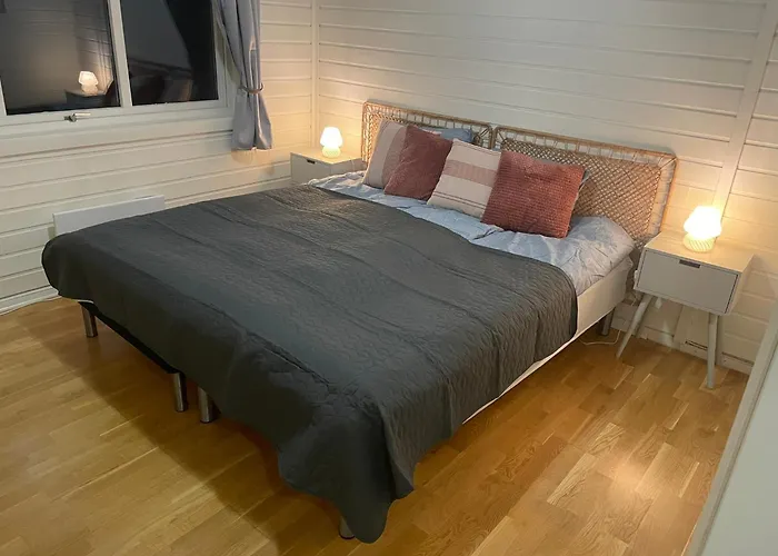 Centrally Located With 2 Bedrooms And Free Parking Appartement Tromsø